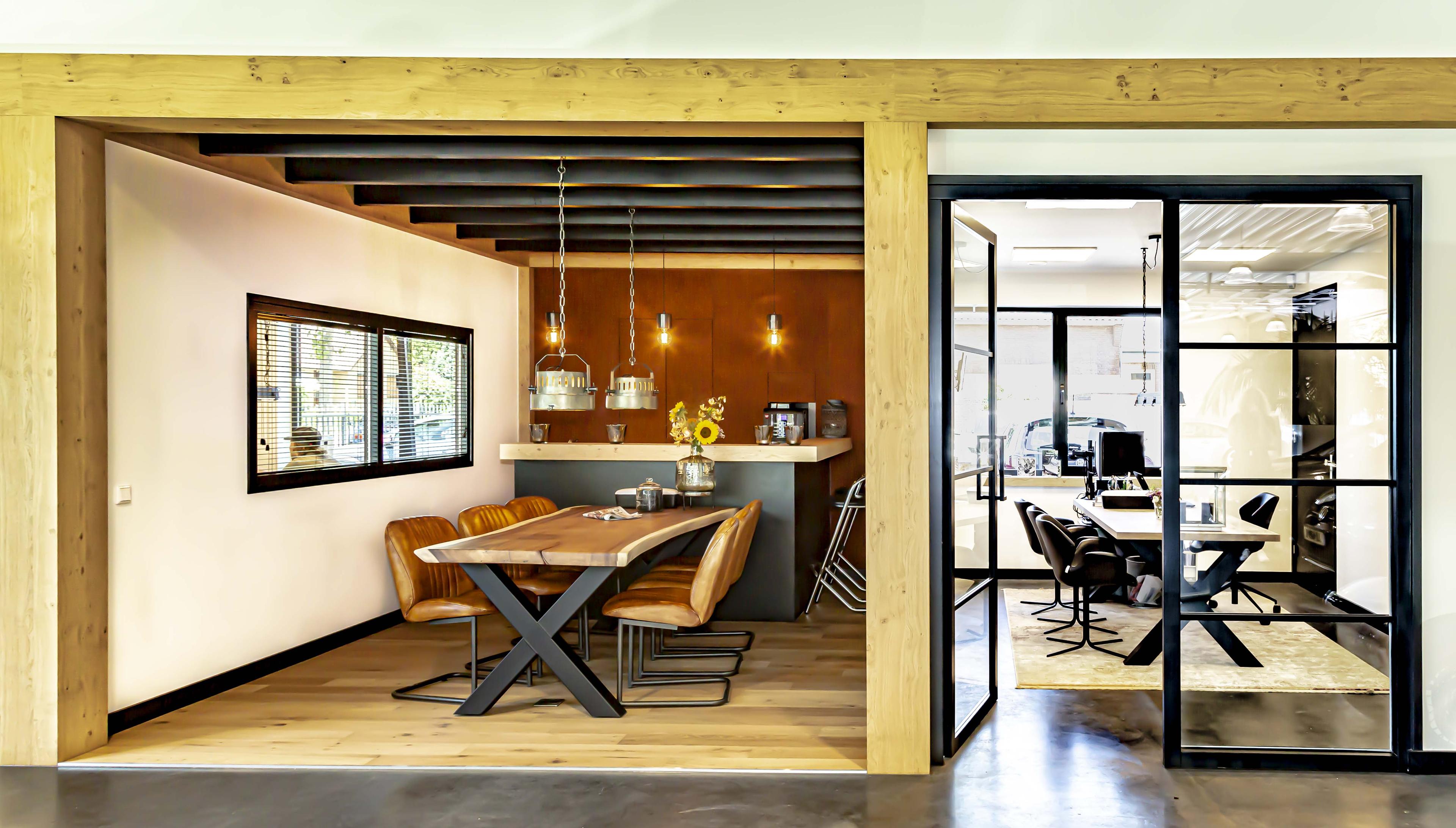 ONDERSCHEIDEND IN SERVICE EN KWALITEIT